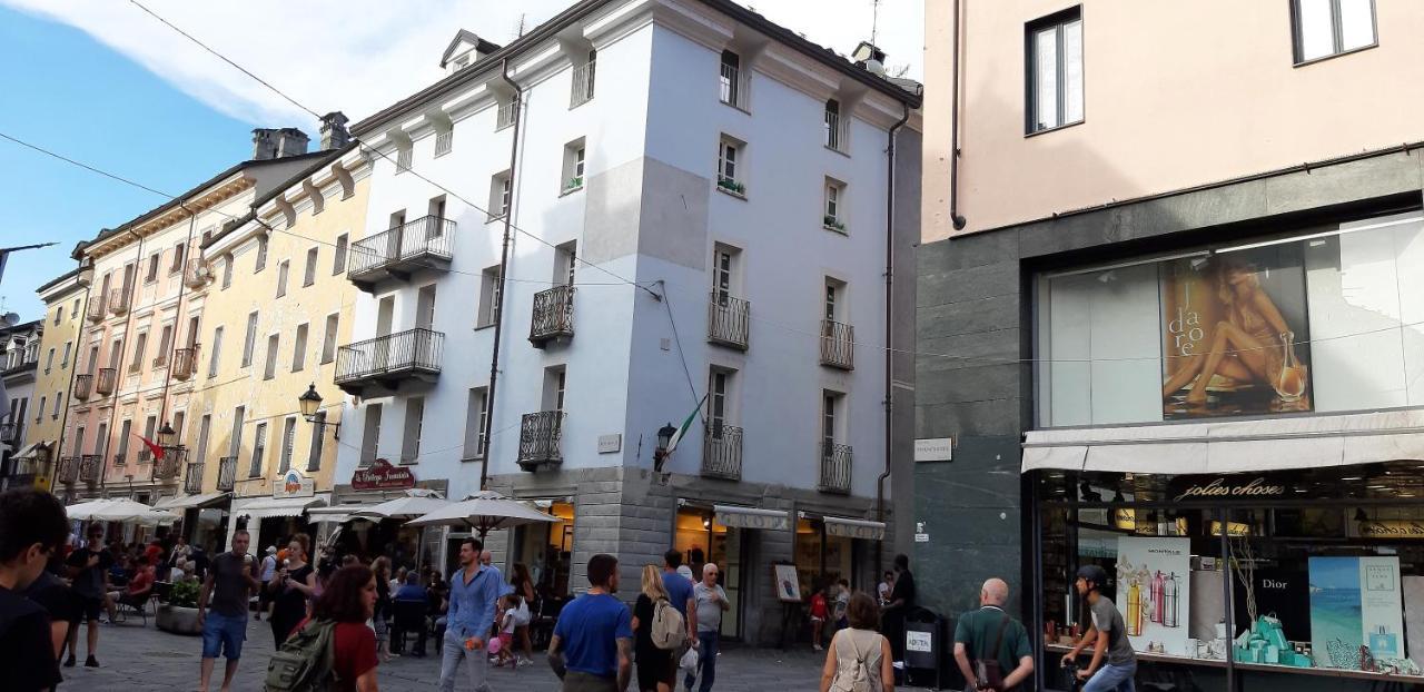 Le Cadran Solaire - Nel Cuore Di Apartment *