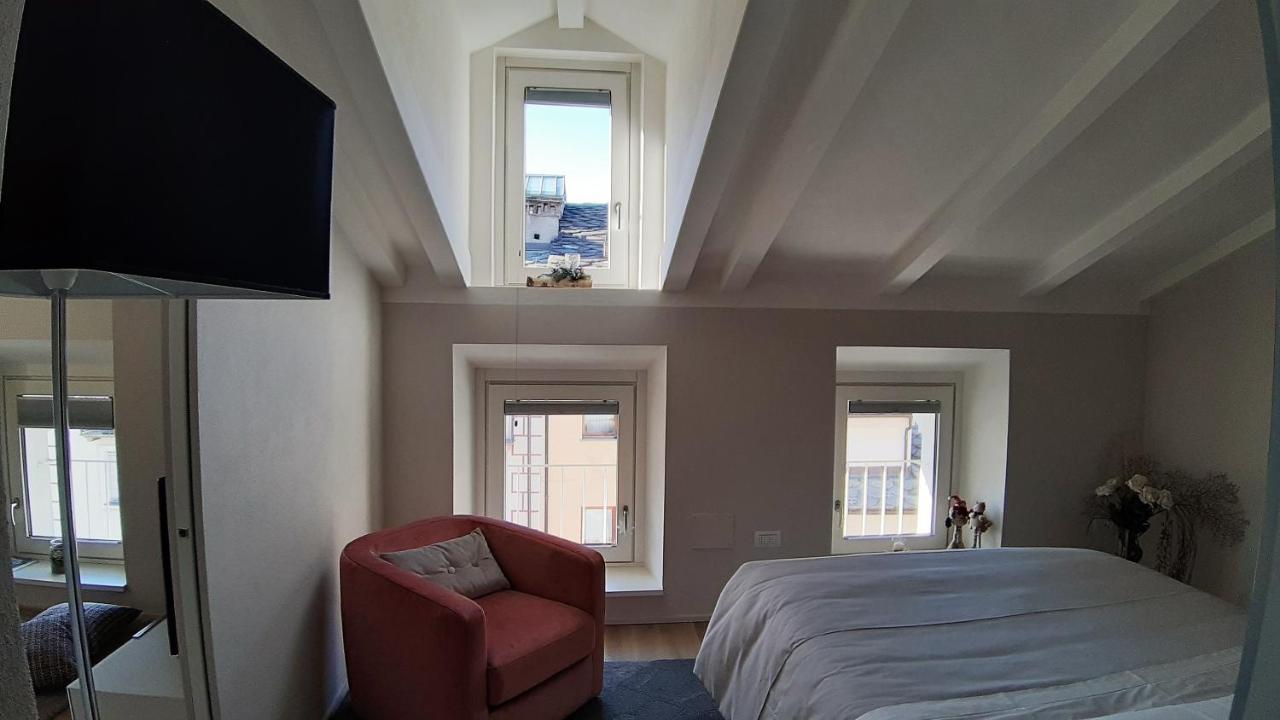 Le Cadran Solaire - Nel Cuore Di Apartment *